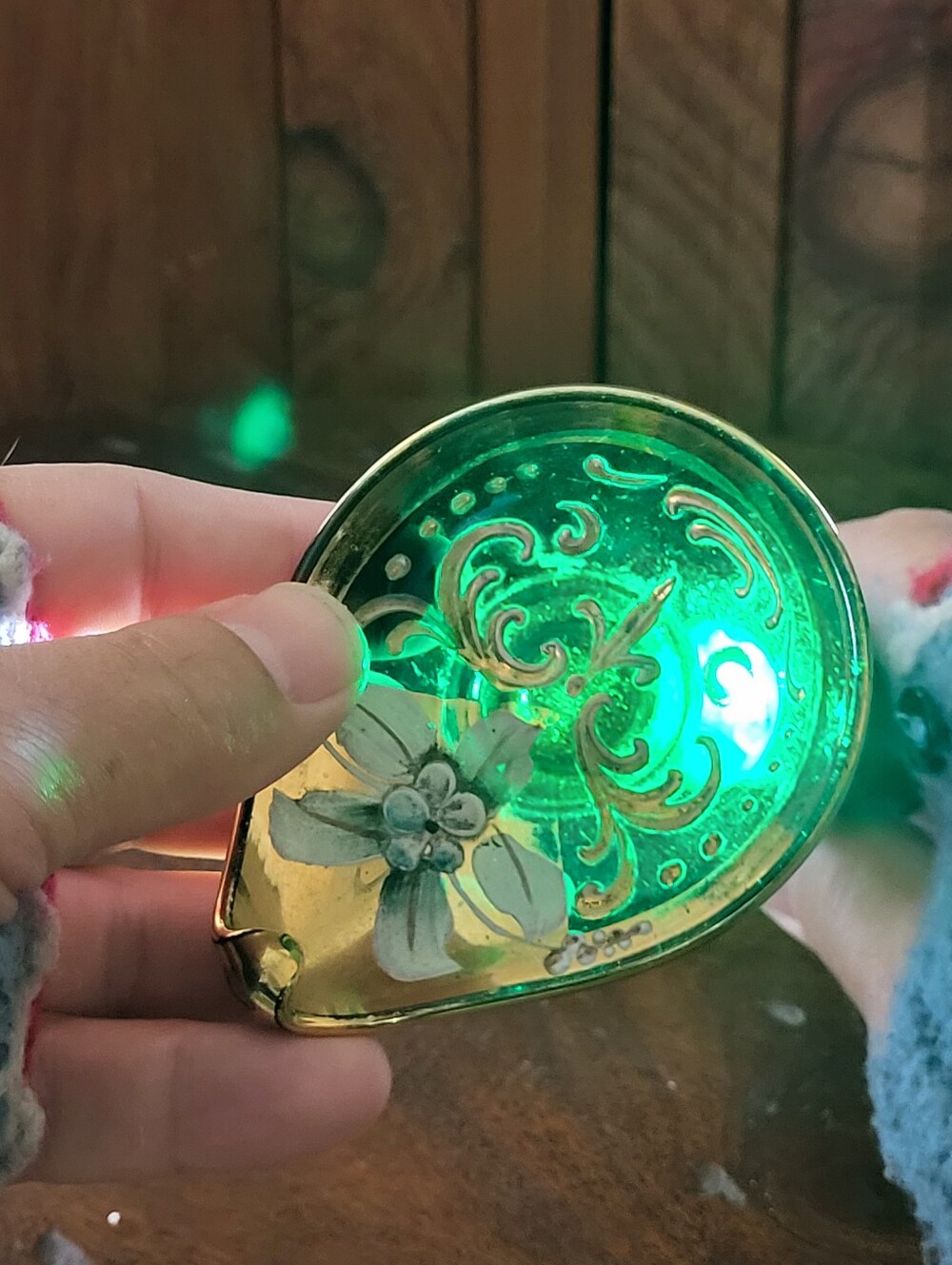 Bohemian green Glass Trinket Dish - Picture 8 of 11